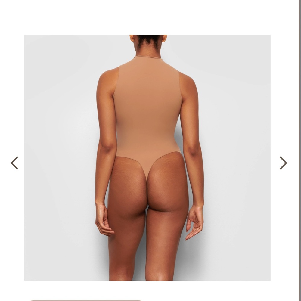 Skims Fits Everybody Sleeveless Mock Neck Bodysuit Sienna - Picture 3 of 9